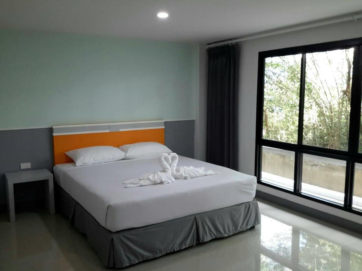 Sakura Budget Hotel Hat Yai Exterior photo